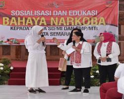 IBU NEGARA MEMBERIKAN KUIS PEMAHAM