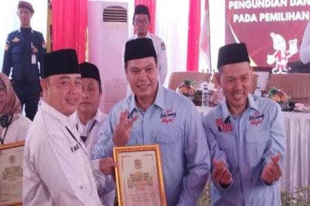 Budi Rustandi  Nur Agis Dapat Nomor Ur