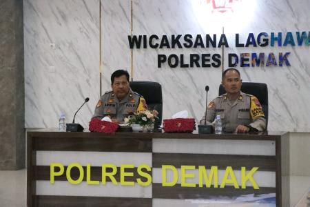 POLRES DEMAK GELAR LATPRA OPS ZEBRA CA