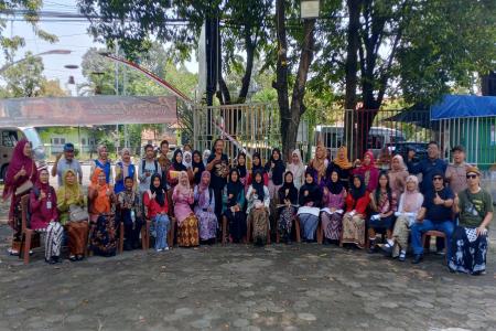 PULUHAN PELAJAR DI KENDAL IKUTI KE