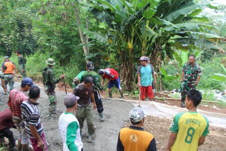 Dandim Batang Tinjau Progres TMMD Seng