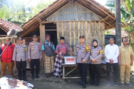 Kapolres Sumenep Melaksanakan Bakti So