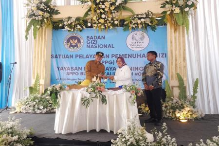Peresmian SPPG Blater Yayasan Putri Ja