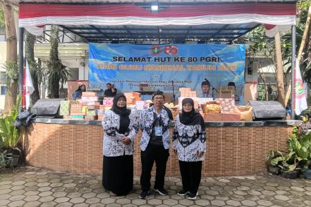 UPACARA HARI GURU NASIONAL 2025 DI