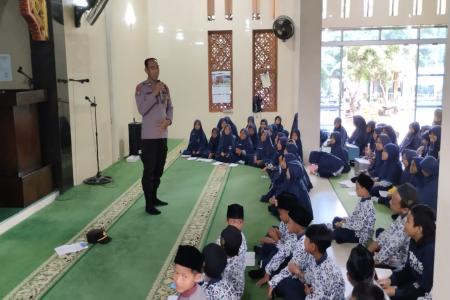 HUMAS POLRES BONDOWOSO GELAR SOSIA